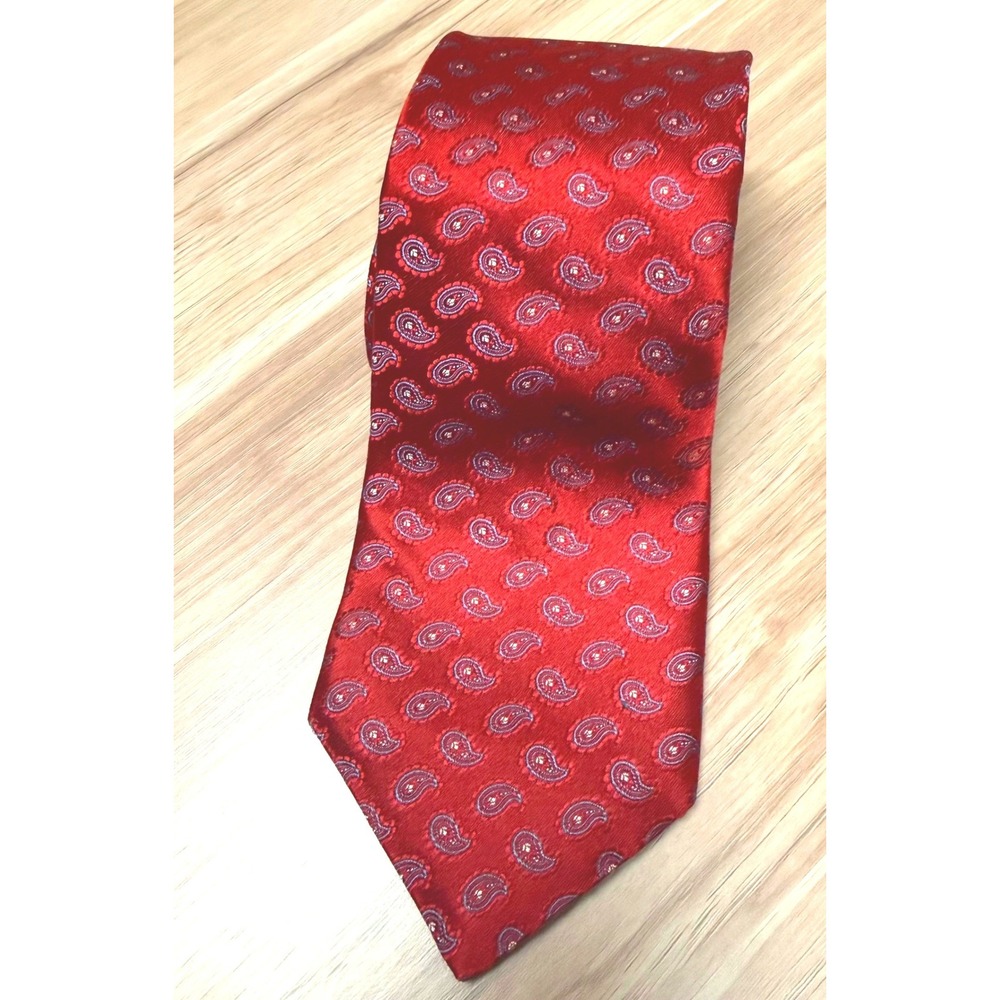 Classic‎ Cremieux 100% silk necktie in bold red with elegant paisley pattern.